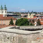 Eszter *
