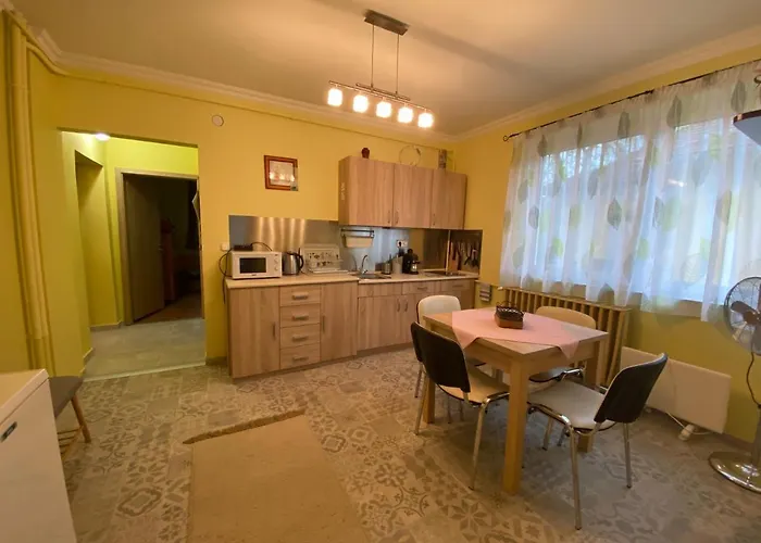 Eszter Apartman